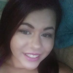 Meet your Posher, Caitlyn